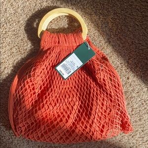FREE CUTE BEACH TOTE w/ $40 purchase